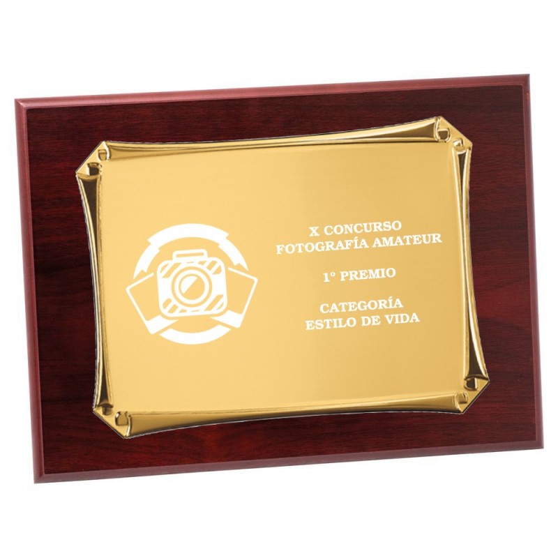 PLACA 17-211 ORO C/MADERA